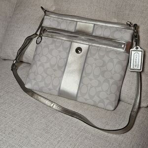 Authentic COACH Signature Shoulder Cross Bag Purse PVC Leather F17158 Gray